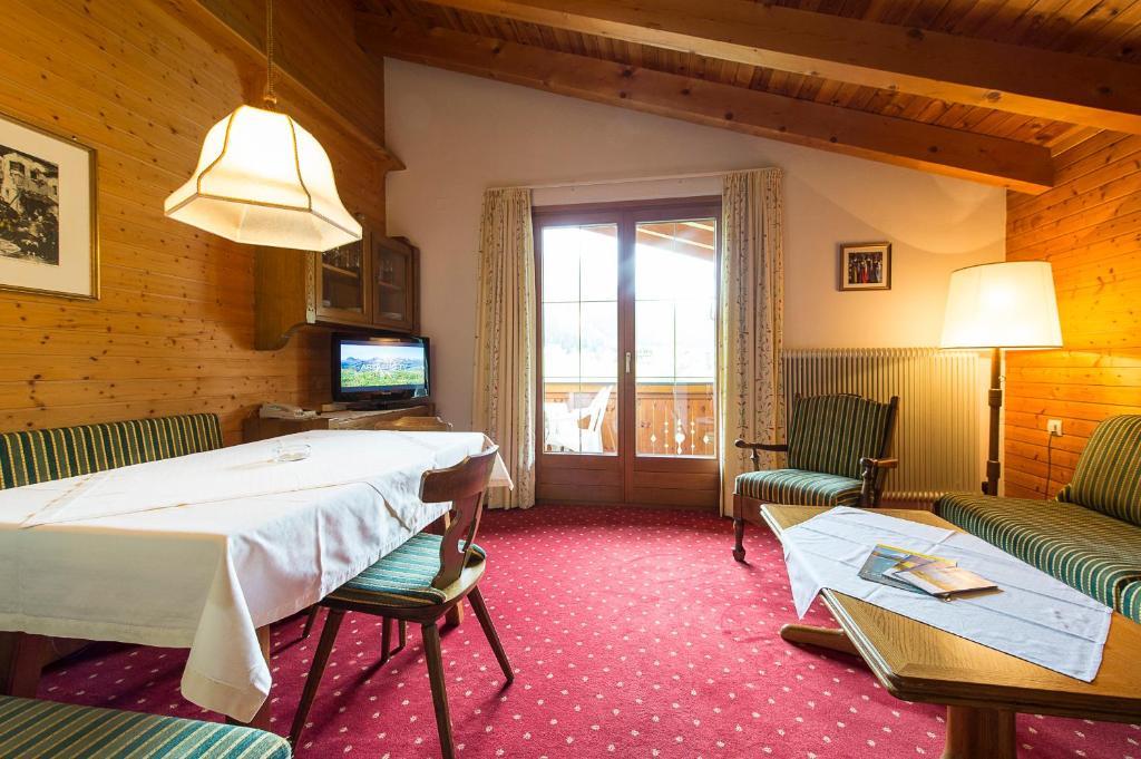 Appartementhaus Holiday Lech am Arlberg Ngoại thất bức ảnh