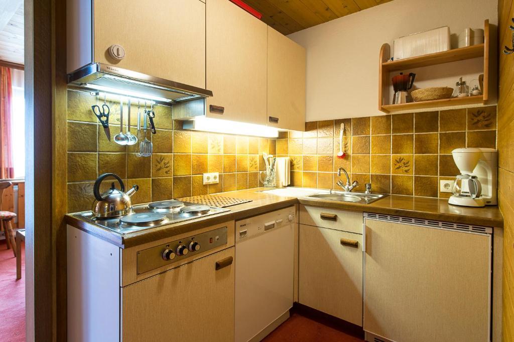 Appartementhaus Holiday Lech am Arlberg Ngoại thất bức ảnh